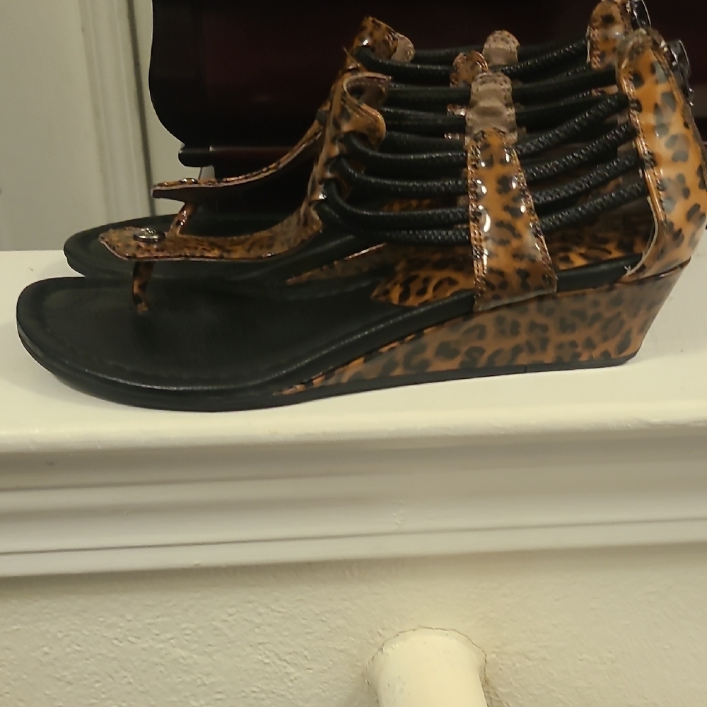 Donald J. Pliner Black and Brown Leopard Wedges